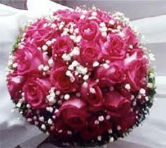 Bouquet de rosas pink com chuva de prata